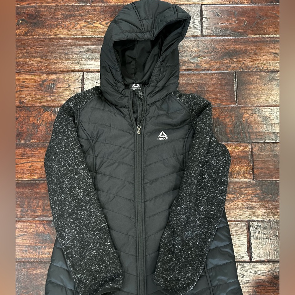 Women’s Reebok Lightweight packable workout friendly jacket